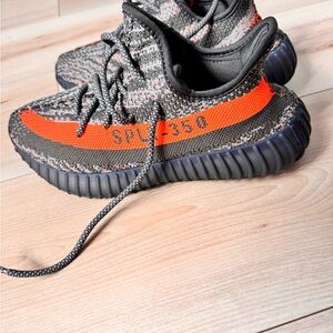 Basically brand new Yeezy 350s worn once